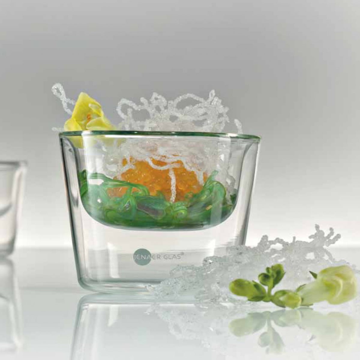 Jenaer-Glas-Hot-n-Cool-Glasschale-ambiente-1